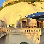 Ξενοδοχείο Nature Park Cave 2*