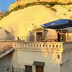 Nature Park Cave Γκόρεμε