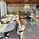 Hotel Nature Park Cave