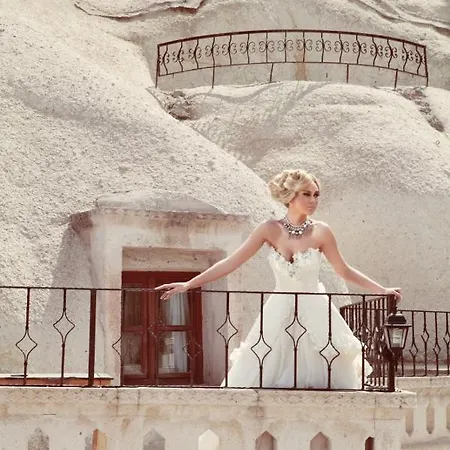 Nature Park Cave Otel