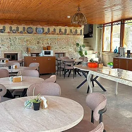 酒店 自然公园岩洞酒店 2*